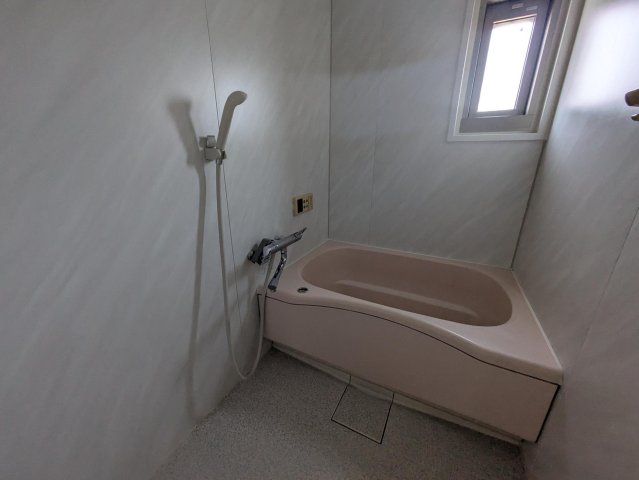 田園ハイツ川越弐号棟 402（yellova house) お風呂