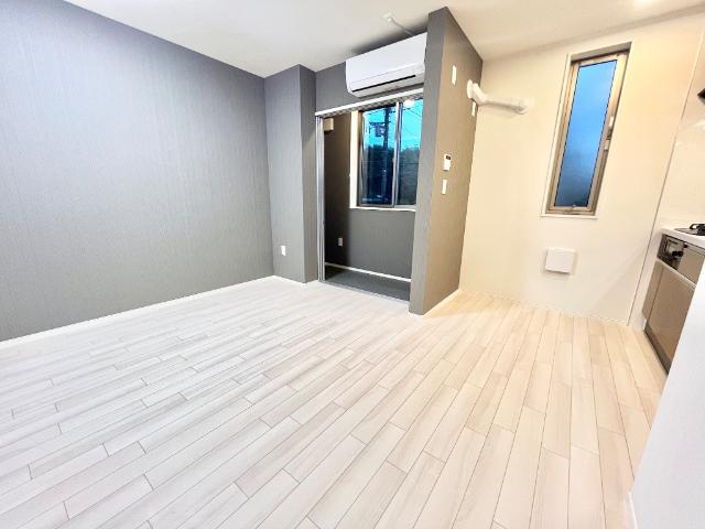 ククナＳＯ202号室 リビング