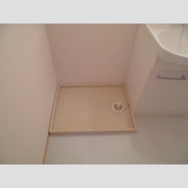 グランドソレーユ　Ⅲ102号室 室内洗濯機置場