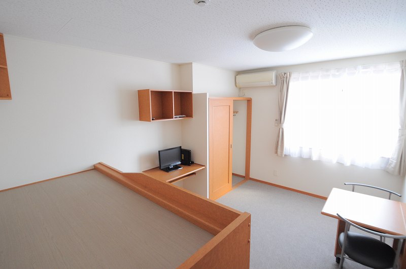 レオパレスビアンカ リビング