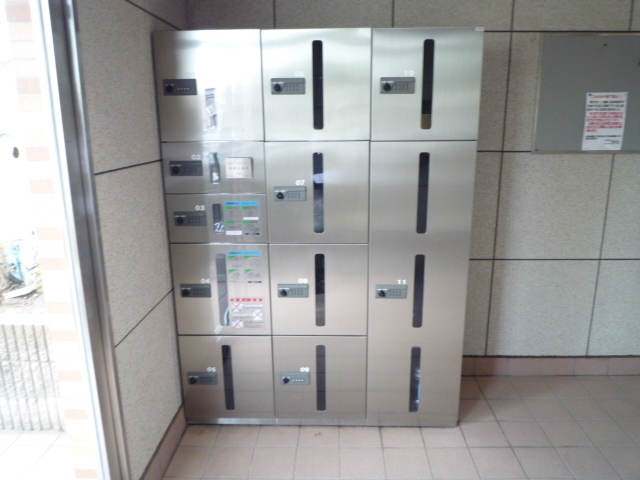 アメニティー・なかにし0302号室 宅配BOX♪