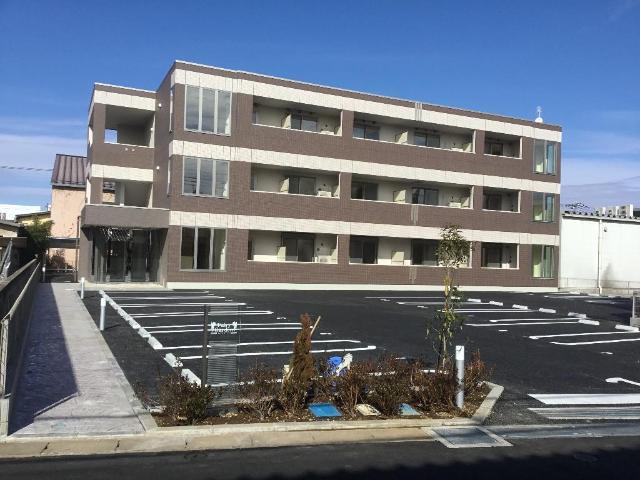 フェアリーガーデン 外観写真（昼）