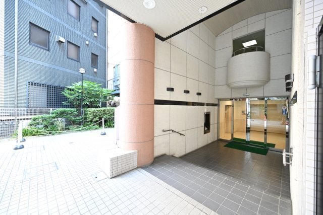 パーク・ノヴァ横浜・参番館 エントランス