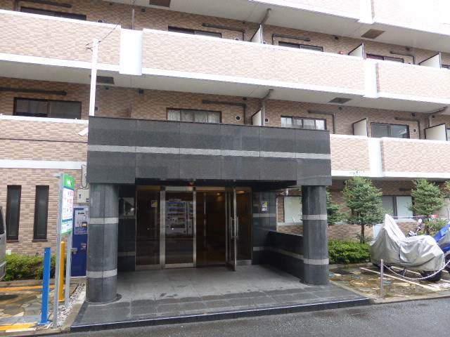 リヴシティ新宿弐番館6階 エントランス