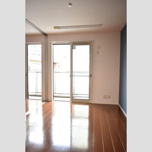 ルーヴル三橋　A 洋室