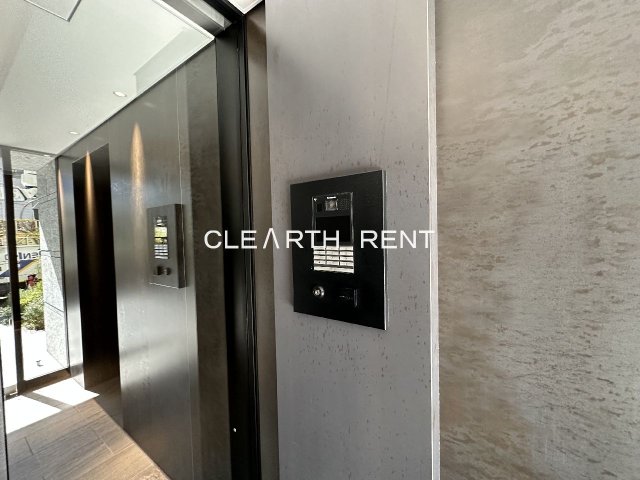 コンシェリア ＫＡＷＡＳＡＫＩ ＭＡＳＴＥＲ’Ｓ ＶＩＬＬＡ13階 オートロックの安心セキュリティ