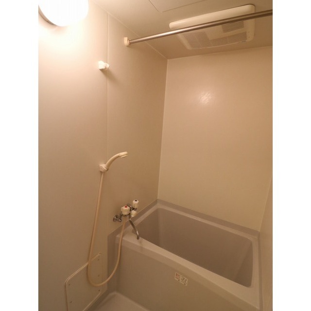 アンプルールブワ湘南 ※他のお部屋の参考写真です