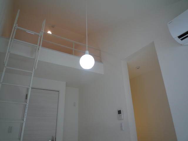 ブルー・パンサー2階 同建物別部屋の参考画像