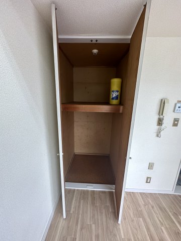 プララT＆H207号室 収納