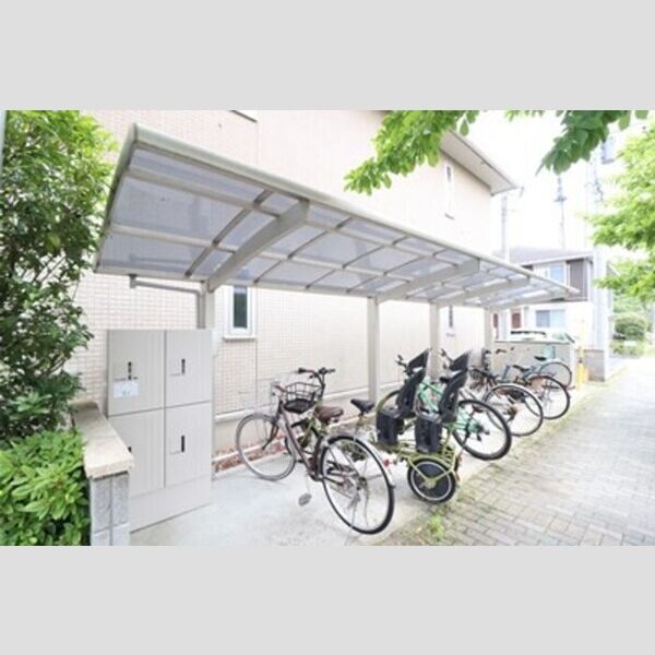 メゾン桜の里 駐輪場