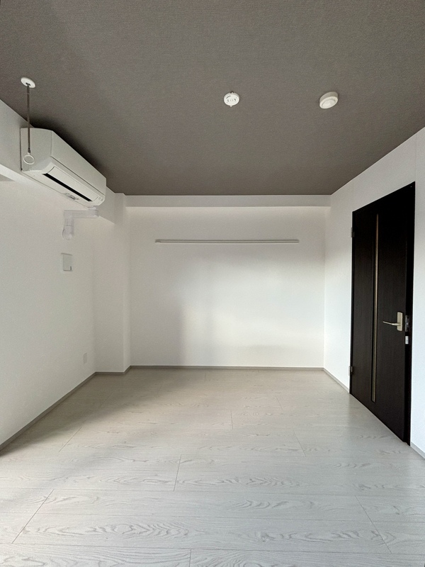 LOC'S WADAMACHI 302号室の写真となります