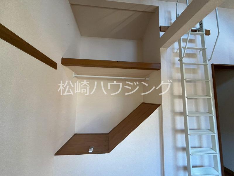 上高田2丁目戸建て 収納