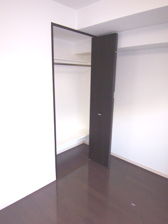 レガロ中野坂上705号室 収納