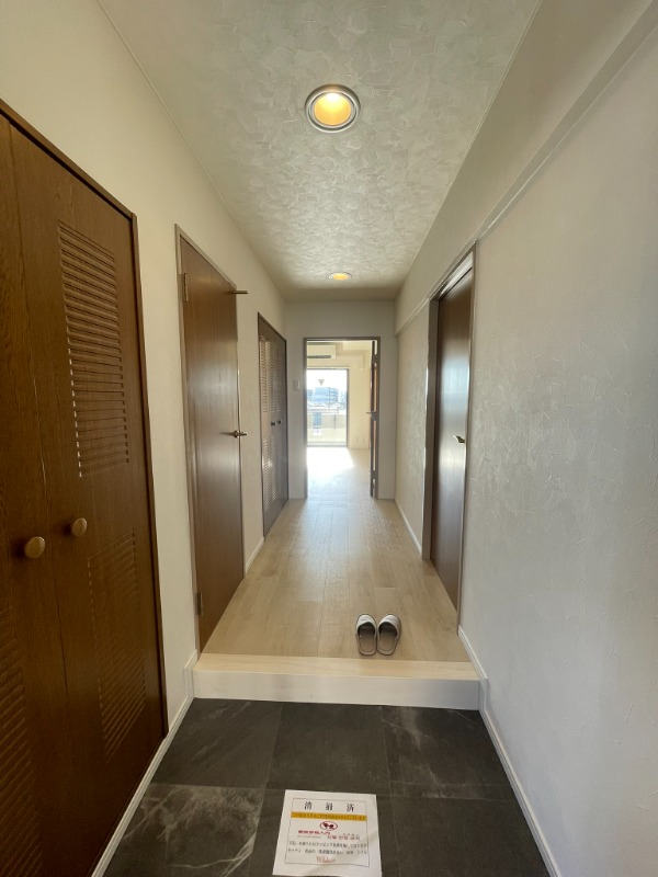 TraValore淵野辺4階 玄関