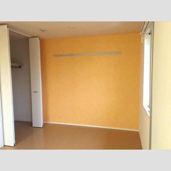 ロハス末広207号室 洋室