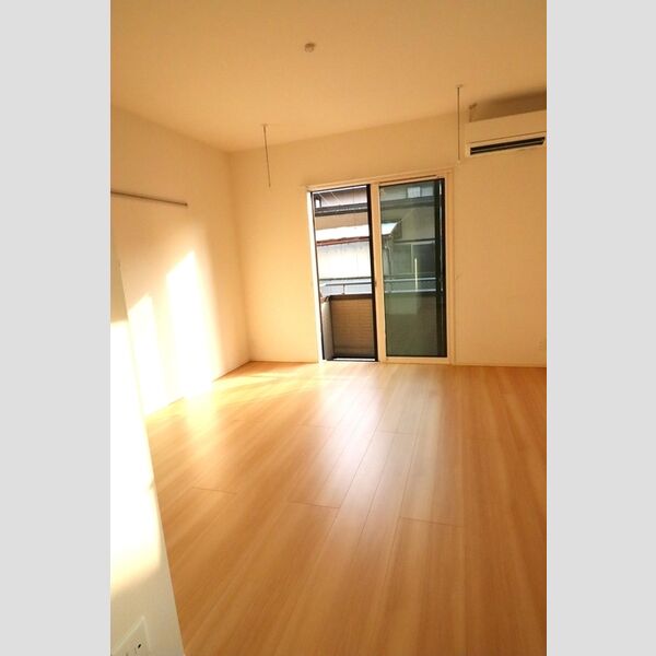 ラ・ルーナ リビング