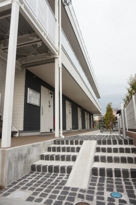 リブリ・検見川町 エントランス