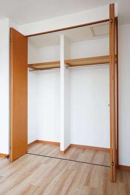 グランド・ガーラ西新宿West12階 クローゼット