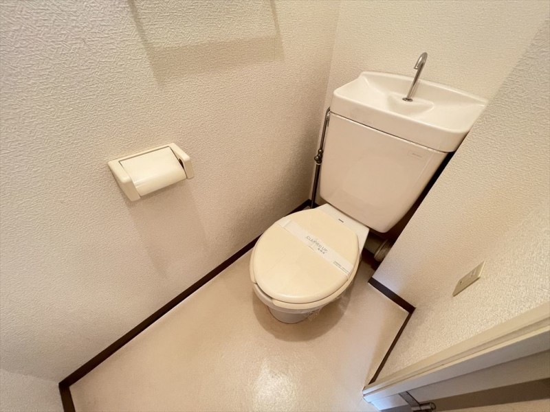 ノーブルクレイン トイレ