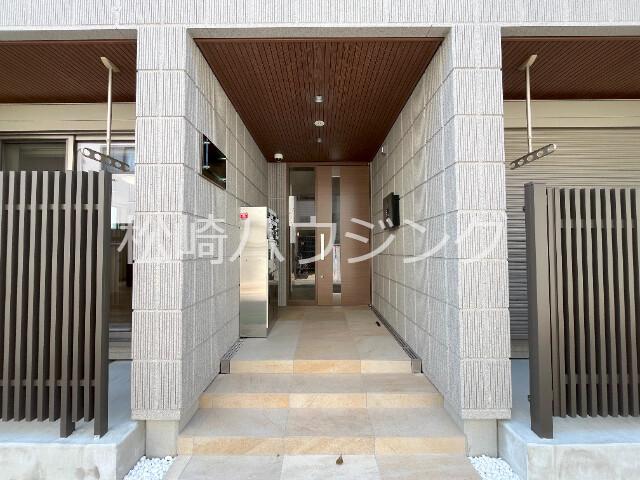 Confor FREA エントランス