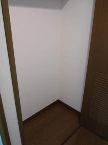 ベスト伊勢佐木長者町 大きなものも収納できそうです