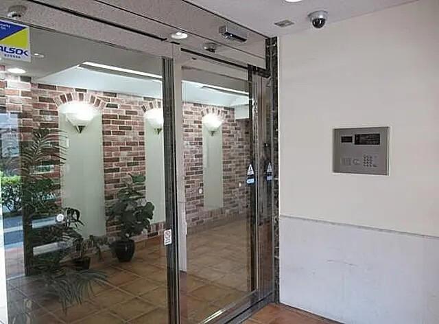 フェリズ横浜関内10階 エントランス