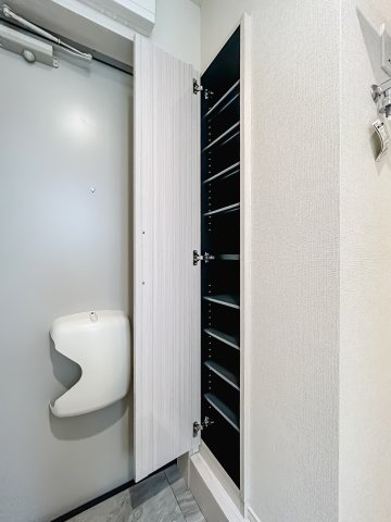 コラゾン0105号室 玄関