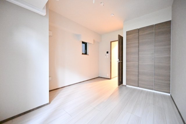 ＧＲＡＮＳＩＴＥ　ＮＡＫＡＭＥＧＵＲＯ2階 部屋その他