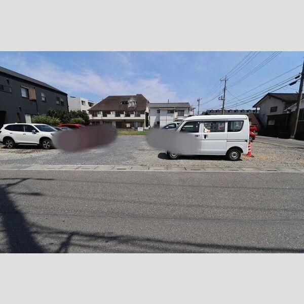 パレススリーゼ1A号室 駐車場