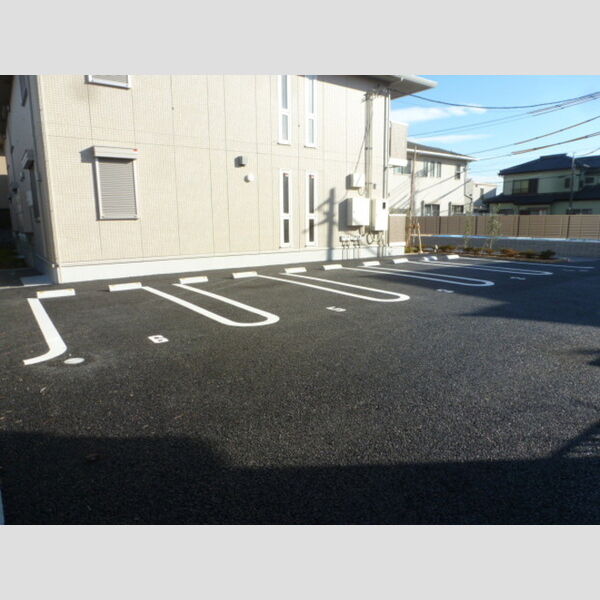 ディアコートK 駐車場