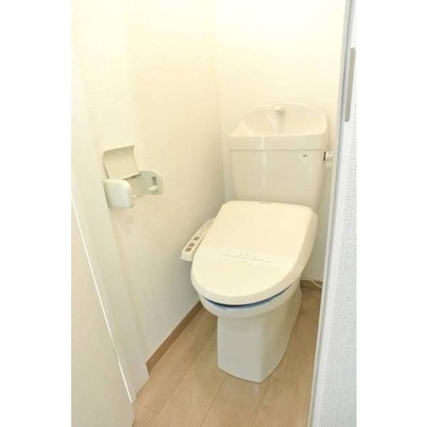 フェリスアストル トイレ