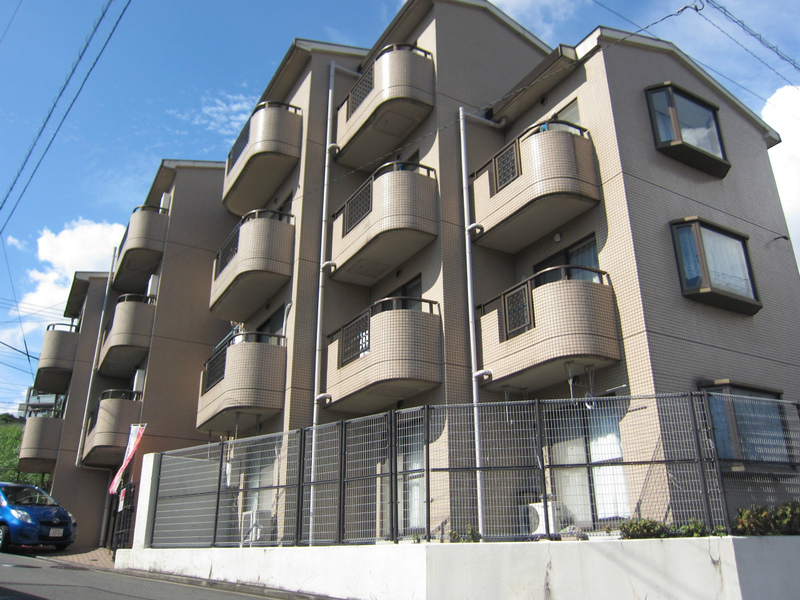 サニーテラスいぶき野4階 外観