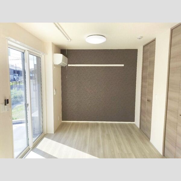 ルミエール五井・Ⅰ103号室 洋室①