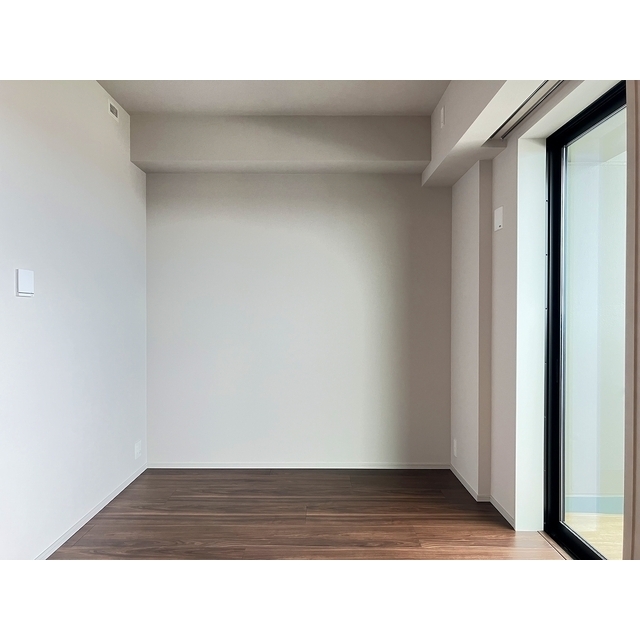 ＵＲＡＷＡ　ＴＨＥ　ＴＯＷＥＲ1524号室 洋室6帖　2026年4月撮影