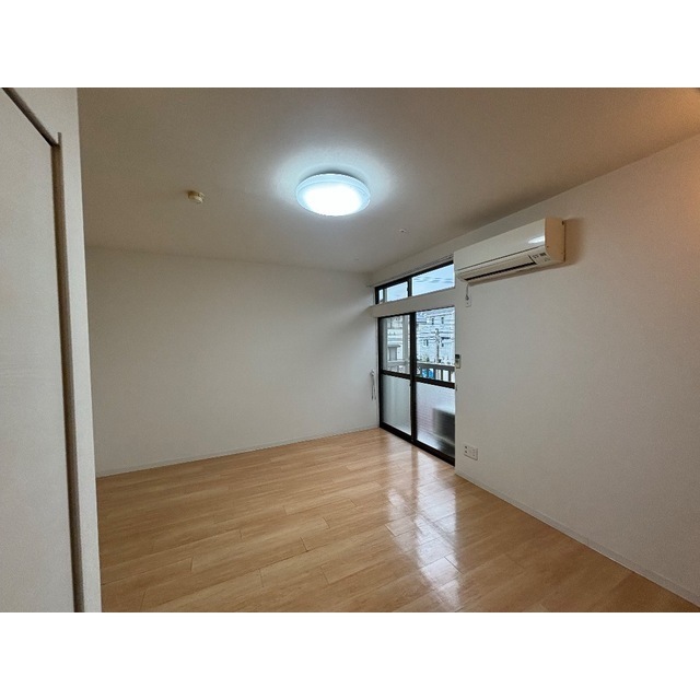 コーポ原田 リビング