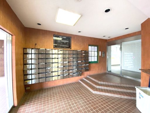 グランピア湘南102号室 ロビー