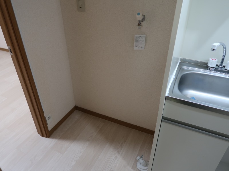 ファミール仲村D1階 部屋その他