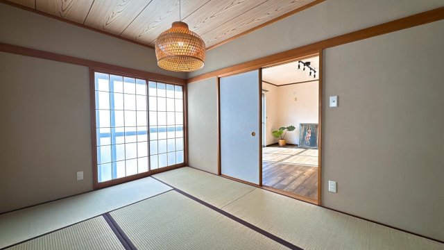 千葉市中央区 花輪町 2階建 ５ＤＫ 内観