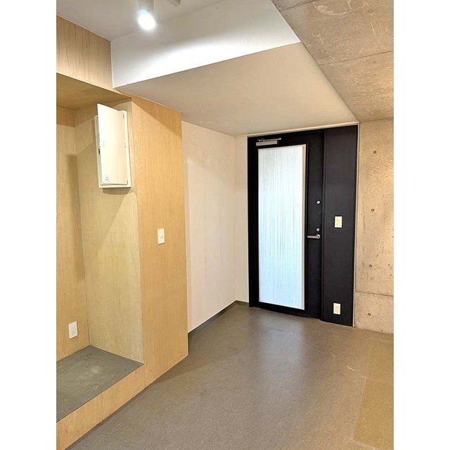 Common garden原宿北参道 内観