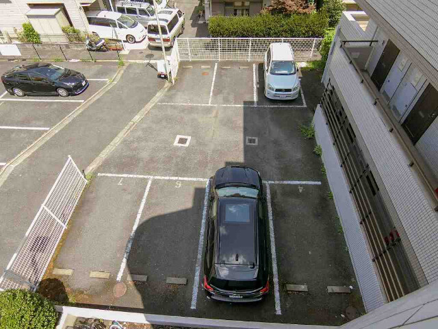 ドミシル池袋1階 駐車場