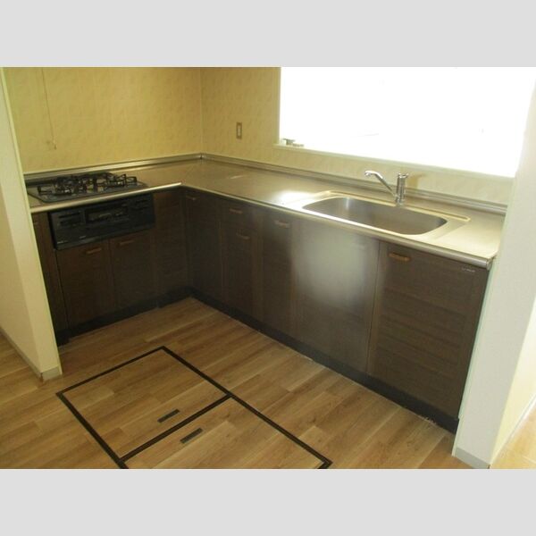 ラヴェニュ　A キッチン