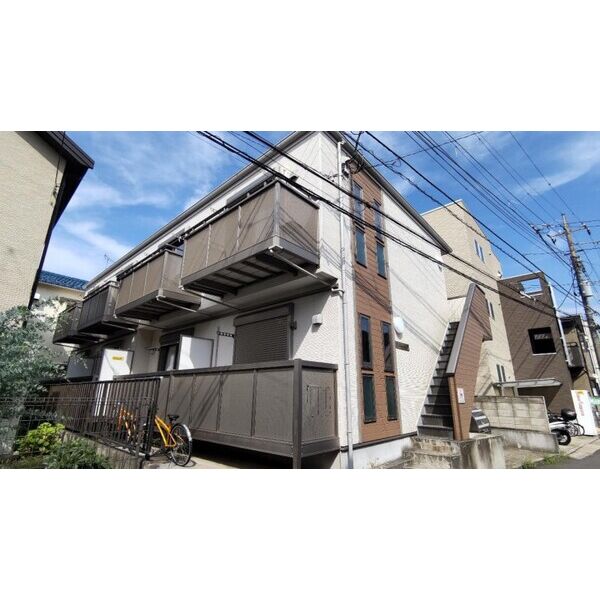 アレンデール104号室 外観