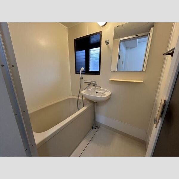 レジデンス齊藤104号室 浴室