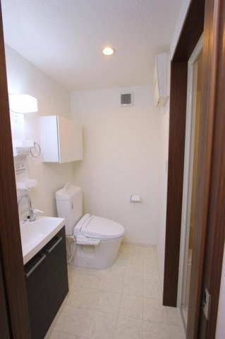 ルクール平和台101号室 洗面