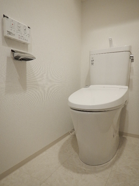 ガーラ・グランディ深川住吉4階 トイレです