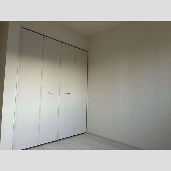 リーブルファイン川口上青木西201号室 リビング