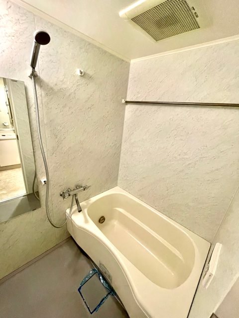 レジディア新川4階 お風呂