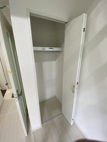 Refine戸塚町202号室 収納