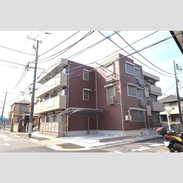 メゾンドシェリール102号室 建物外観