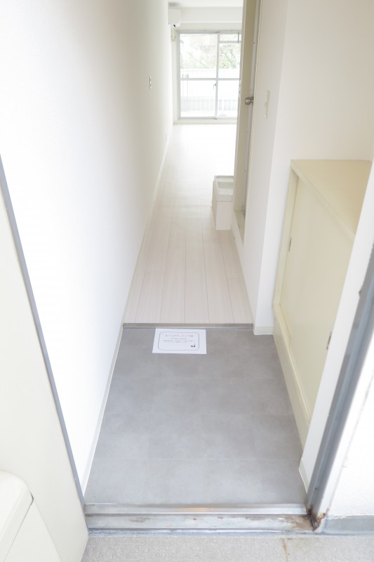 T’s garden永山2階 玄関